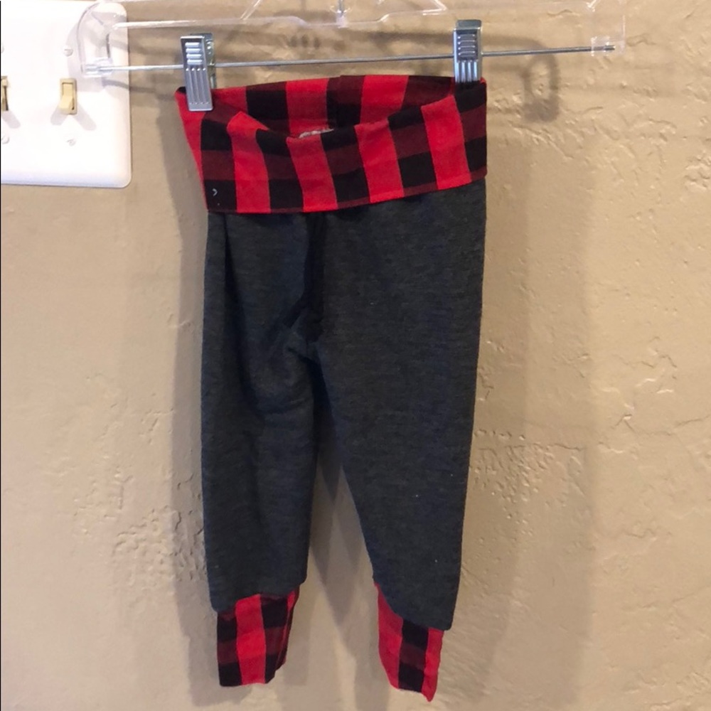 🔴SOLD🔴 plaid joggers